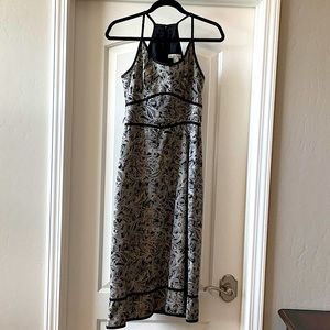 White House Black Market black & white paisley dress size 2